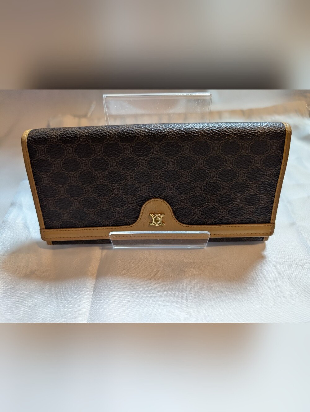 Celine Long Wallet With Kisslock Interior